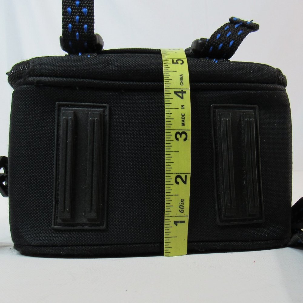 Samsonite Camera/Camcorder Carry Bag with Adjustable Strap - Picture 12 of 15